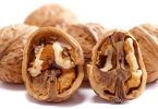 9 Reason to eat walnuts,it is often called as brain food
