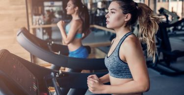 Should I go for cardio or weightlifting for weight loss?