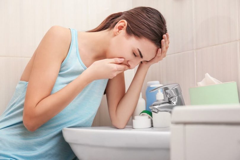 गर्भावस्था के दौरान उल्टी रोकने के घरेलू उपाय  - Home remedies for Vomiting During Pregnancy in hindi