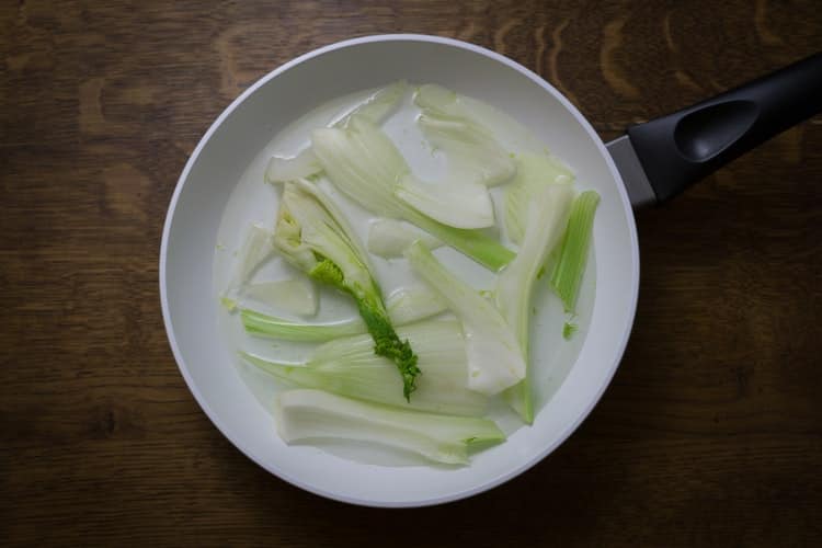 सेक्सी फिगर के लिए पत्तागोभी खाएं - Cabbage for 36 24 36 figure diet in Hindi