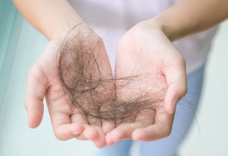 जस्ता की कमी से बालों का झड़ना - zinc deficiency hair loss in Hindi