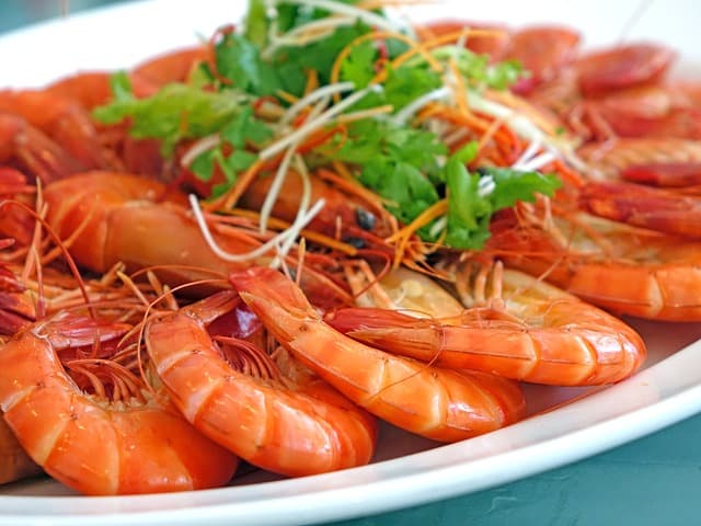 झींगा खाने के फायदे और नुकसान – Jhinga (Shrimp) Benefits and side effects in Hindi