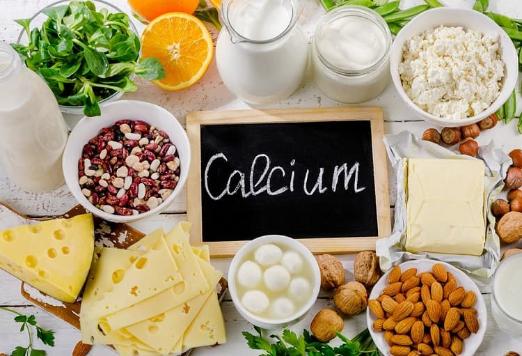 कैल्शियम की कमी दूर करने वाले भारतीय आहार - Calcium Rich Indian Food in Hindi