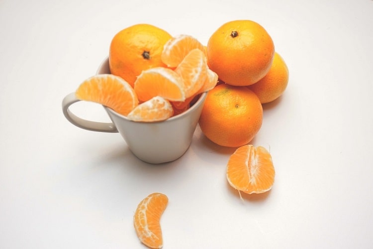 उच्‍च कैल्शियम वाला फल है संतरा - Oranges For Calcium Deficiency in Hindi