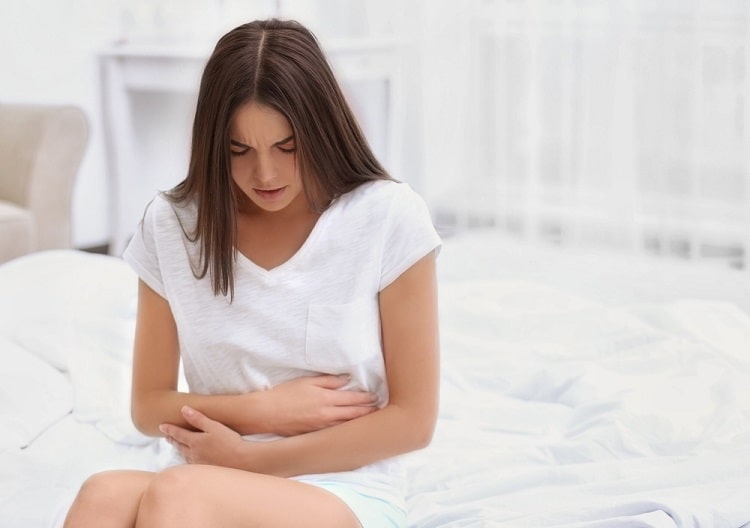 गर्भावस्था 8 सप्ताह के लक्षण में कब्ज का होना – Constipation in eight week of pregnancy in Hindi