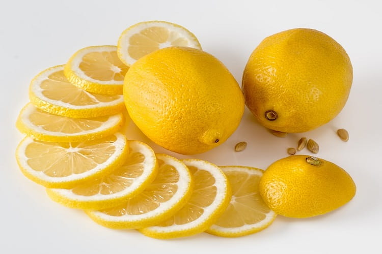 बच्चों की खांसी का उपाय नींबू से – Lemon for cough for babies in Hindi