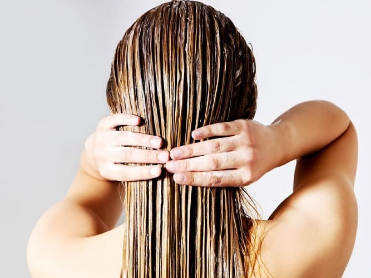 बालों के लिए मुल्तानी मिट्टी के फायदे - Multani Mitti Ka Use For Hair In  Hindi