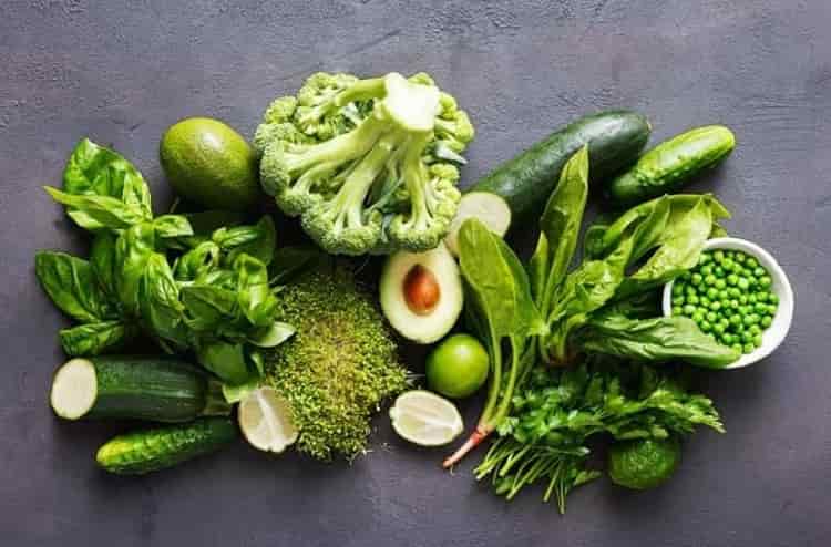 डायबिटीज कंट्रोल करने के लिए पत्तेदार सब्जियां - Leafy vegetables to control diabetes in Hindi