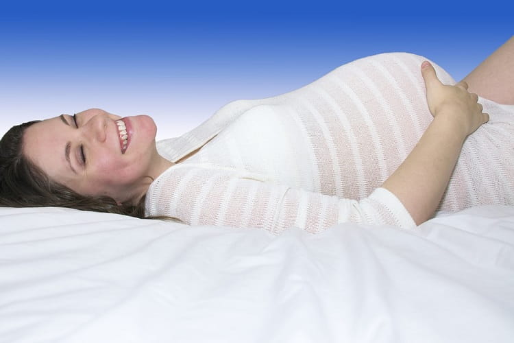 गर्भावस्था में बढ़ता है शरीर का तापमान - Body temperature increases in pregnancy in Hindi