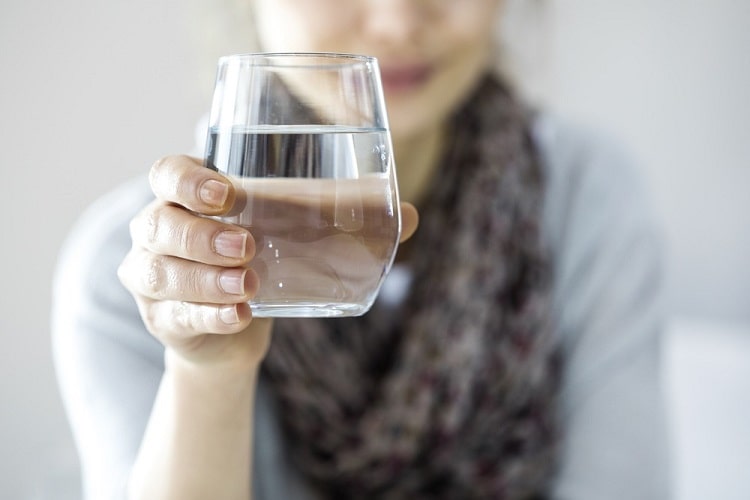 मुझे सौंफ का पानी कितना पीना चाहिए - How much should i drink fennel water in Hindi