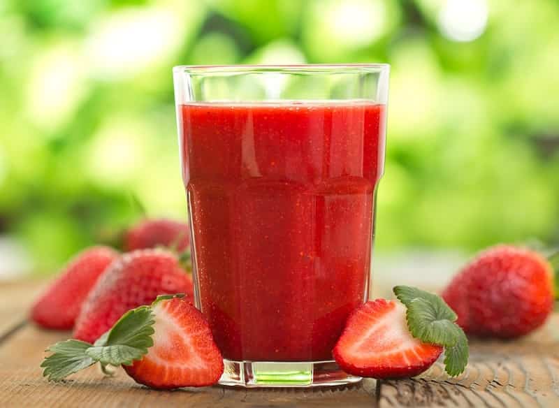 स्ट्रॉबेरी का जूस पीने के स्वास्थ्य लाभ