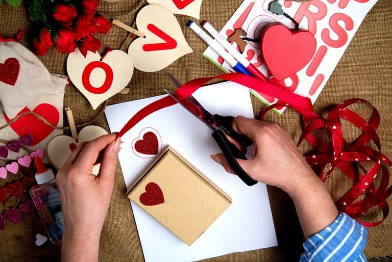 boyfriend ke liye gift