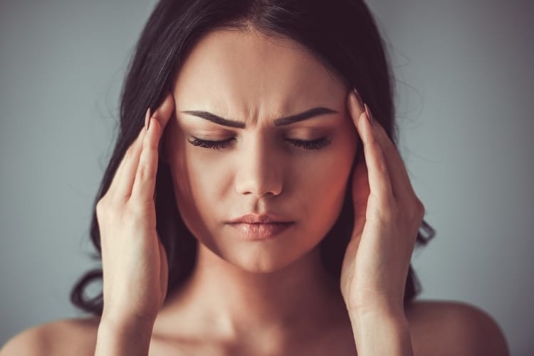 सिर दर्द दूर करने के घरेलू उपाय – Home Remedies for Headache in Hindi