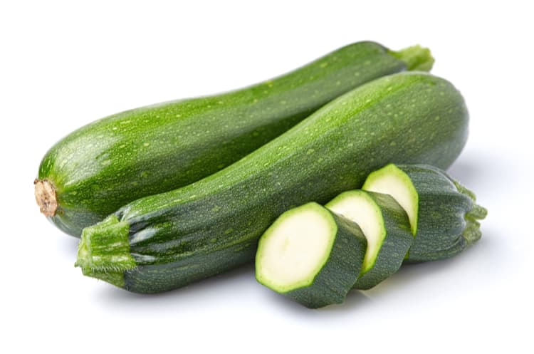 तोरई के फायदे - Zucchini (Tori) Benefits in Hindi ...