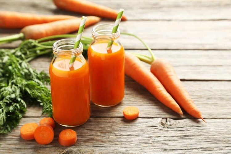 अल्कोहल की लत से छुटकारा पाने का आयुर्वेदिक उपाय गाजर का जूस – Sharab ki lat se chhutkara pane ka Ayurvedic upay carrot juice